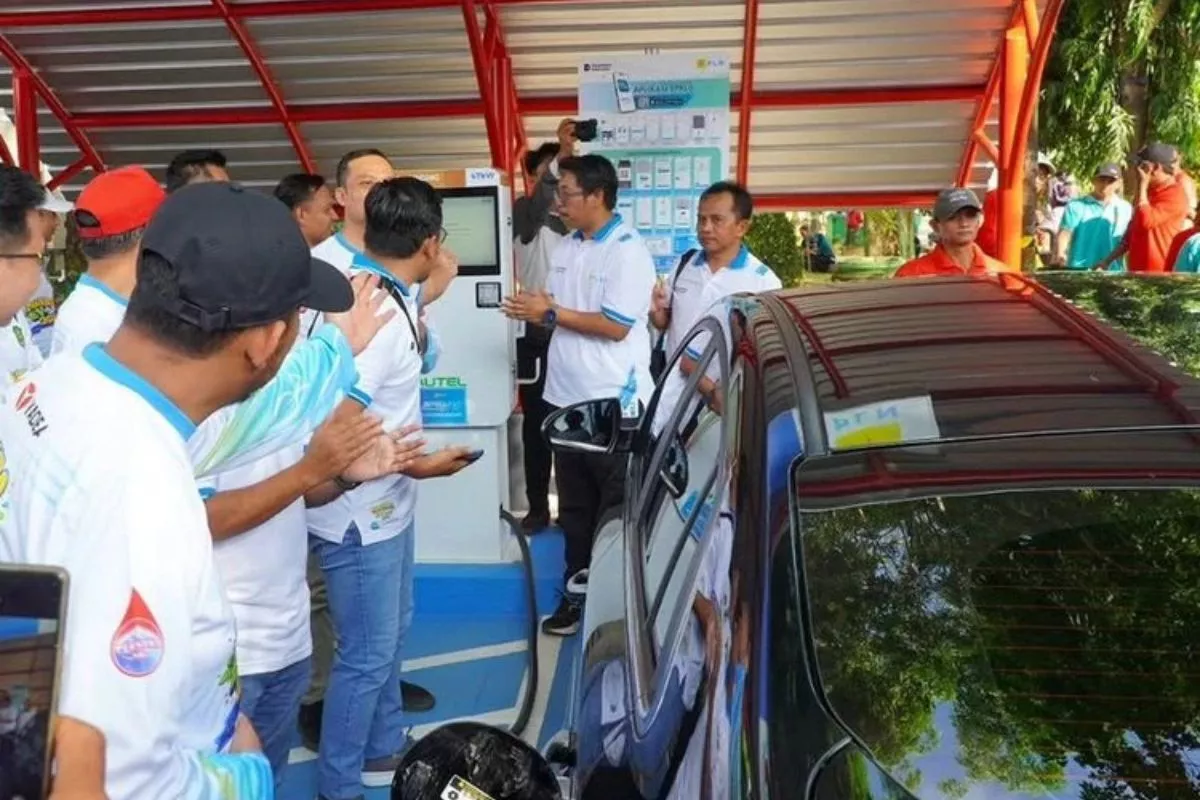 Perkuat Ekosistem PLN Perluas Jaringan SPKLU di Pulau Madura