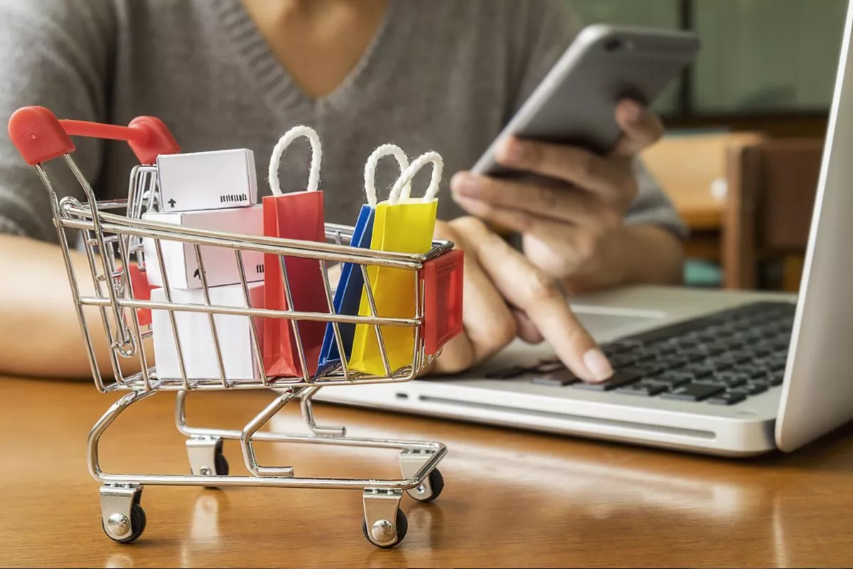 Biaya Layanan UMKM di Marketplace Dipangkas 50 Persen Agustus Ini