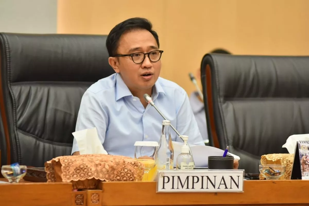 DPR Soroti Pasokan Batu Bara Tersendat, Listrik Padam di Daerah
