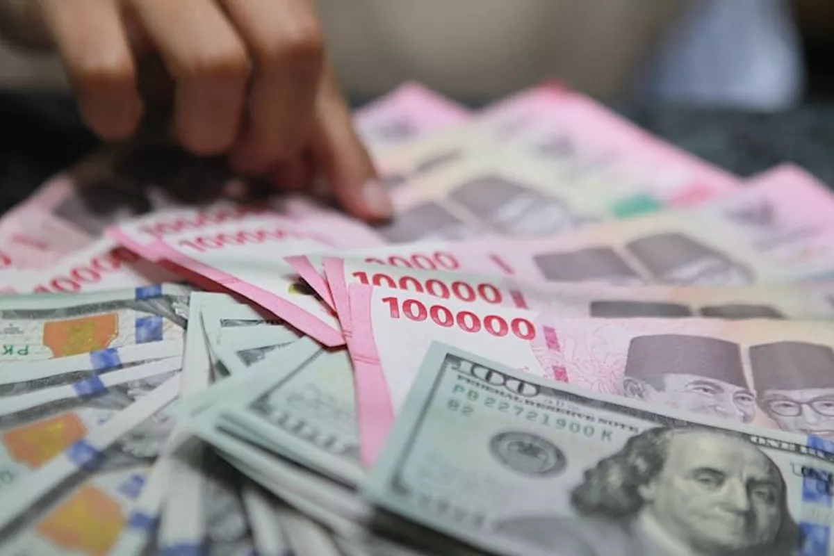 Prediksi Nilai Tukar Rupiah Terhadap Dolar AS Hari Ini 23 Juli 2026