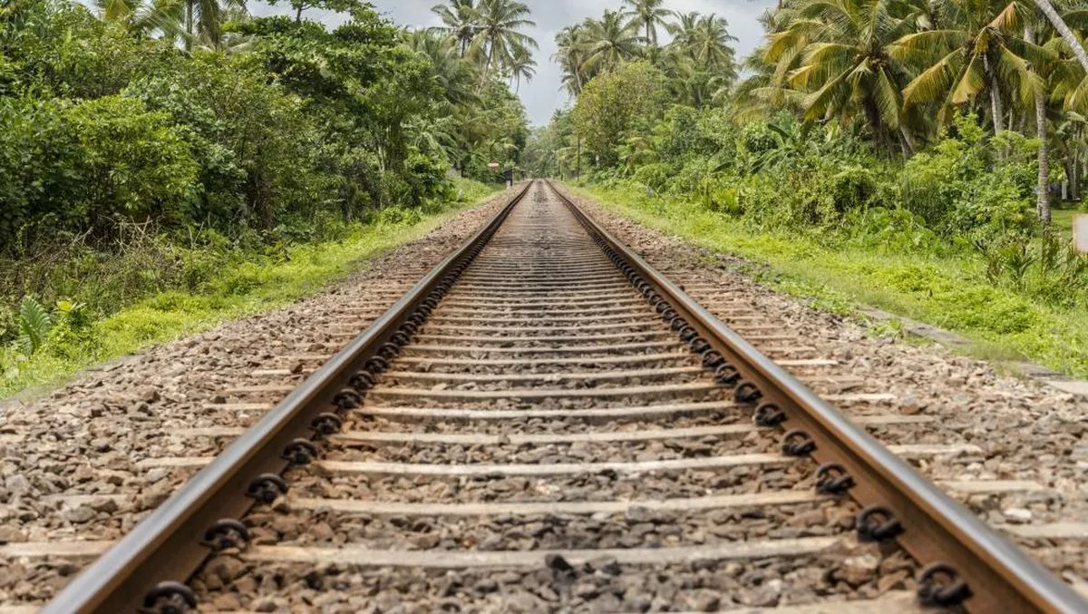 Oknum PNS Surabaya Diduga Otaki Pencurian Rel di Stasiun Jombang