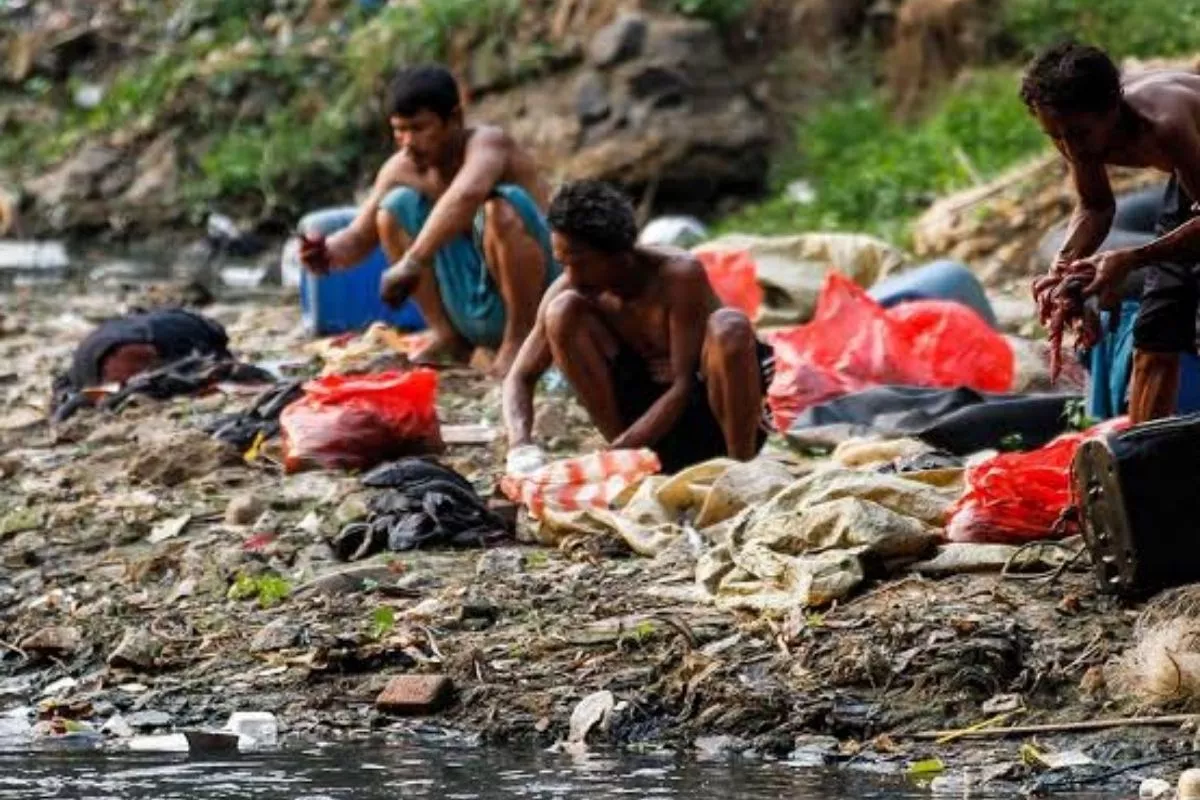 World Bank: 64,2% Warga RI Rentan Miskin