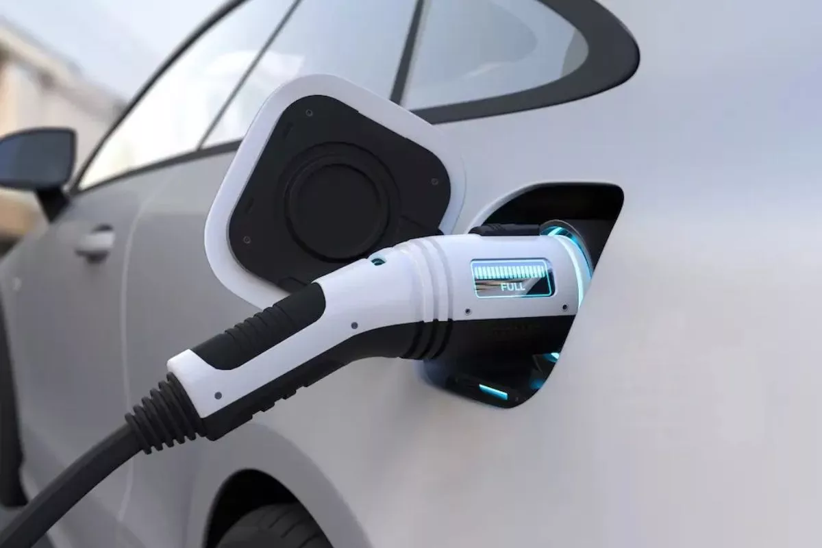 Hindari Kebiasaan Ini agar Baterai Mobil Listrik Lebih Tahan Lama