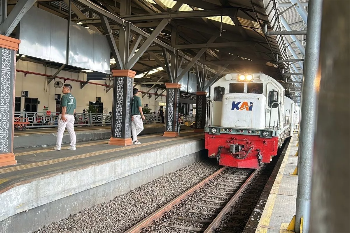 Pembangunan Rel Kereta Kalimantan Libatkan Danantara Demi Konektivitas