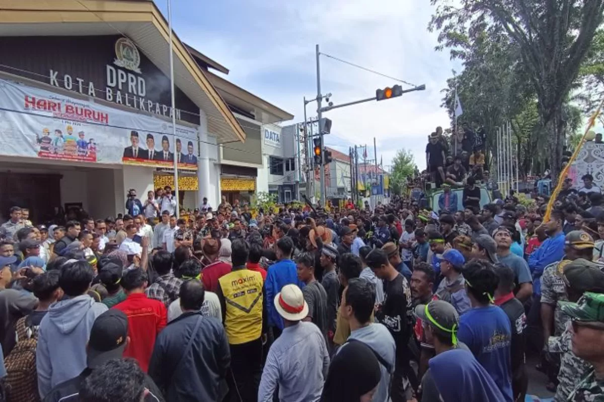 Solusi BPH Migas Urai Antrean Panjang Solar Subsidi Balikpapan