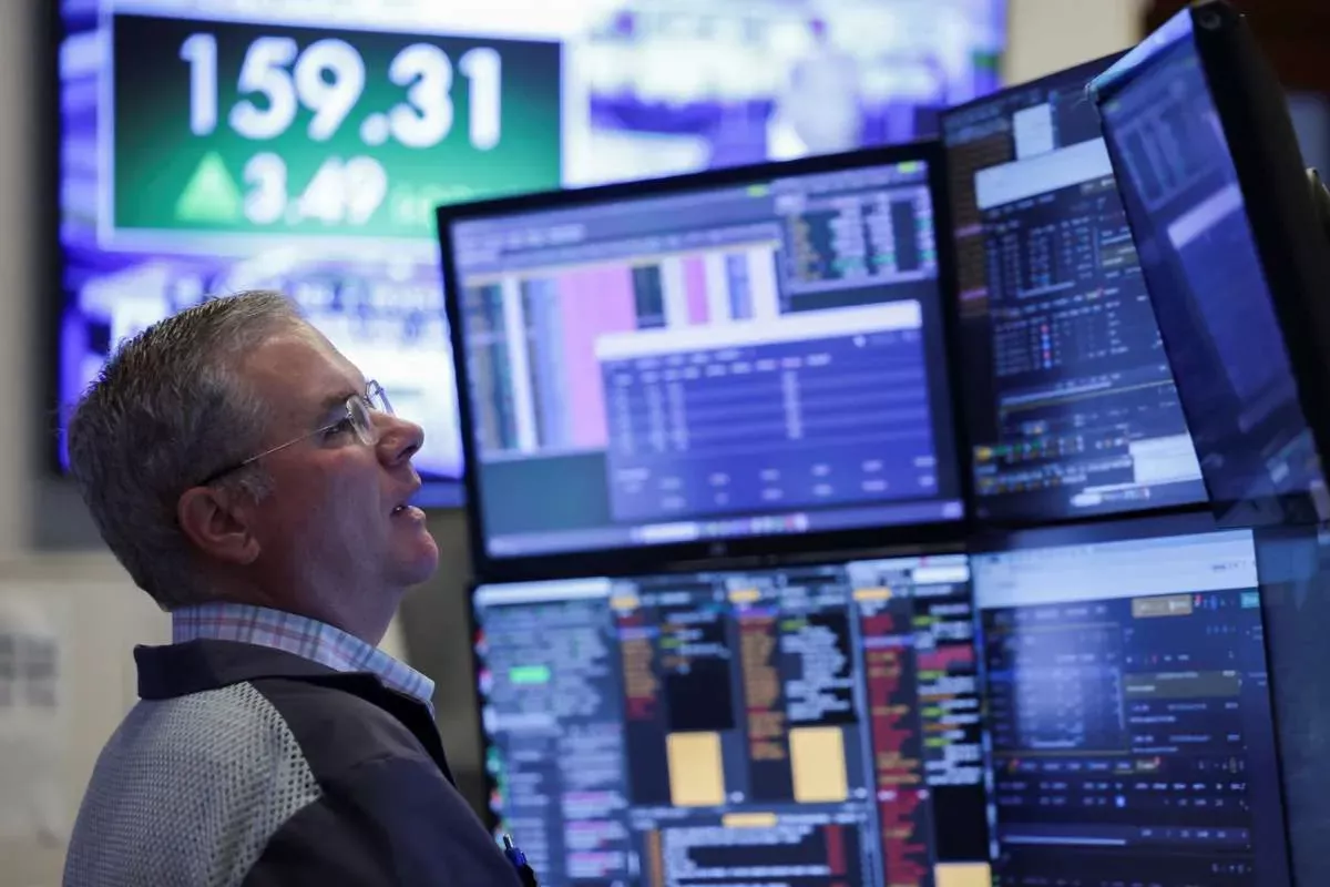 Saham Kesehatan Naik, Indeks Dow Jones Tembus Rekor Tertinggi