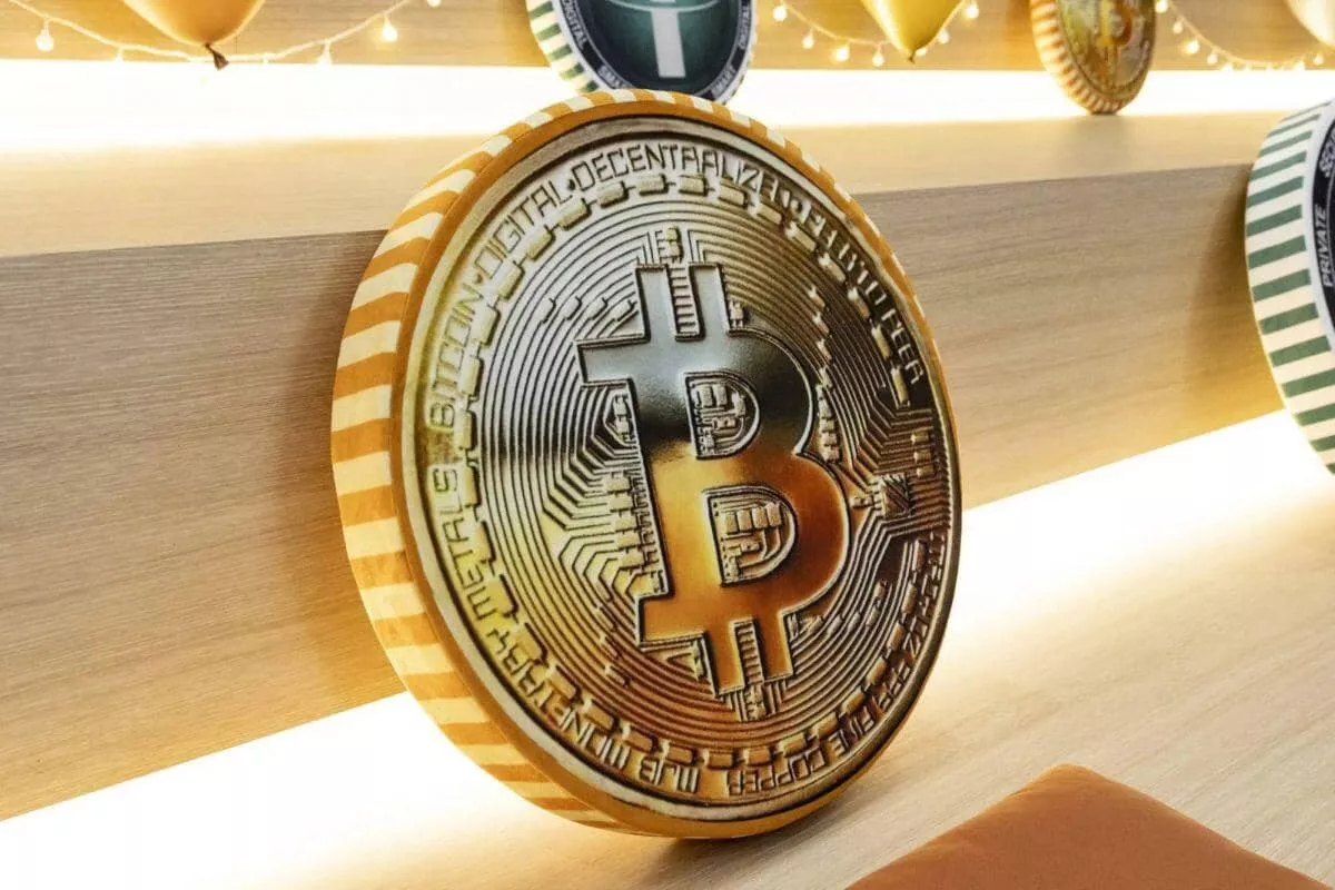 Harga Bitcoin Terkoreksi, Berikut Update Volume dan Performa Pasar