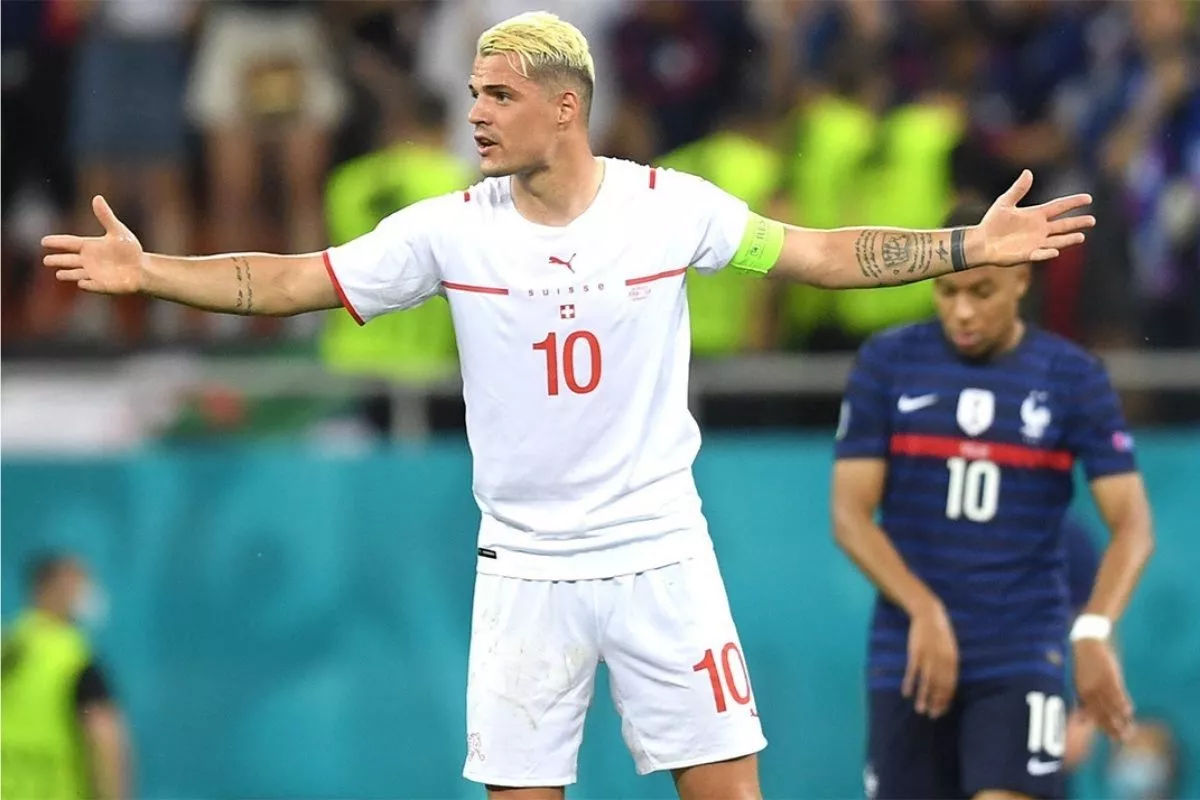 Xhaka Sebut Swiss Kini Diperkuat Generasi Spesial