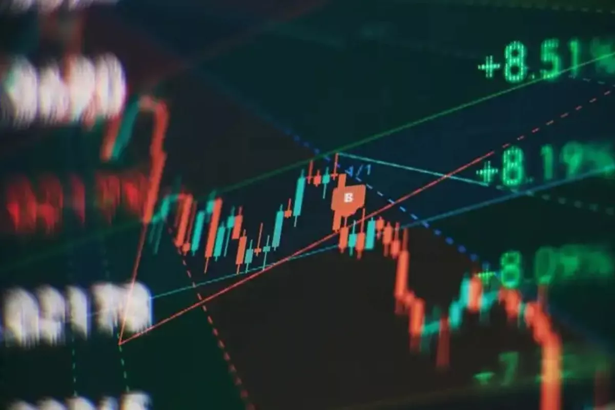 S&P 500 Cetak Rekor, Futures Wall St. Tampil Lesu di Hari Jumat