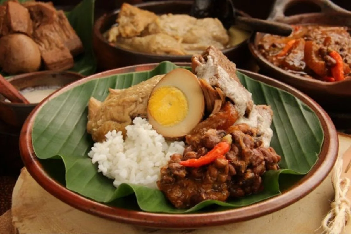 Cara Simpan Gudeg Oleh-Oleh Biar Tahan Lama dan Tidak Mudah Basi