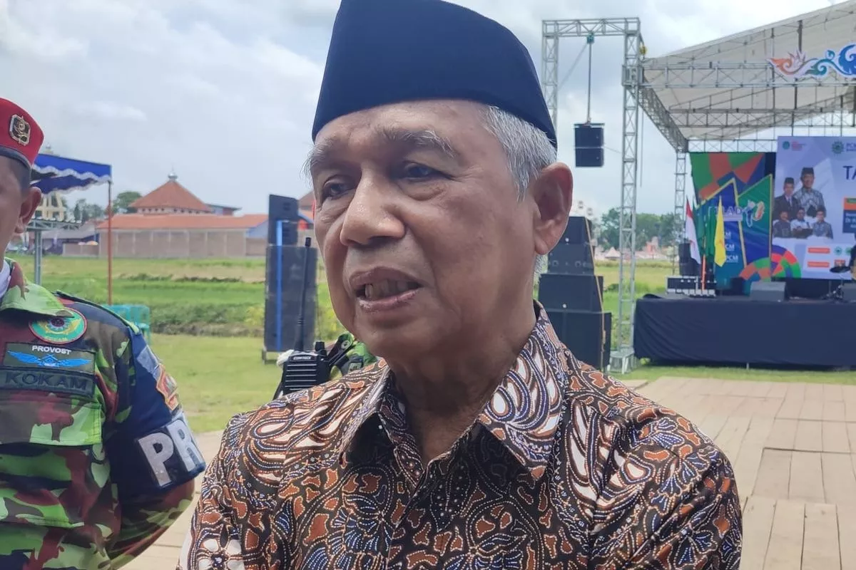 Busyro Muqoddas Sebut Perencanaan Program MBG Tidak Terbuka