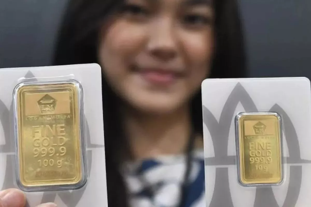 Harga Emas Antam Naik Rp20.000 Menjadi Rp2,7 Juta per Gram