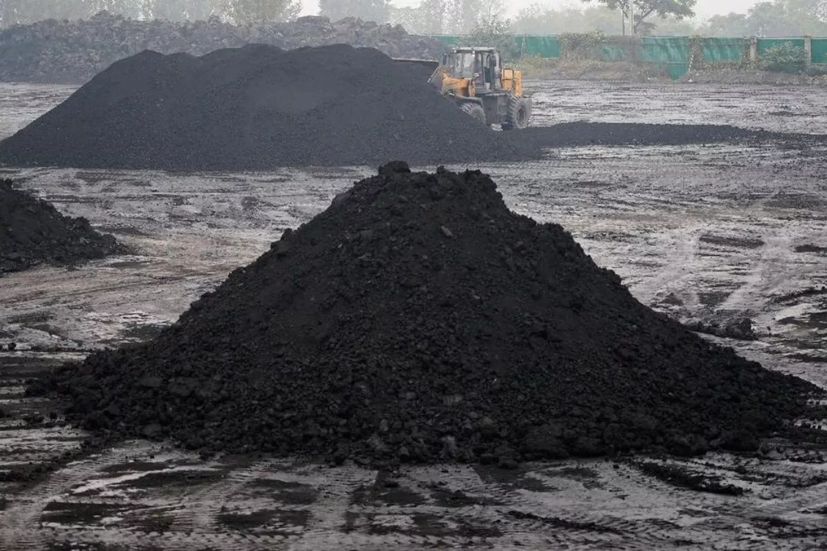 Meski Impor China Turun, Harga Batu Bara Global Menguat ke USD 136,4