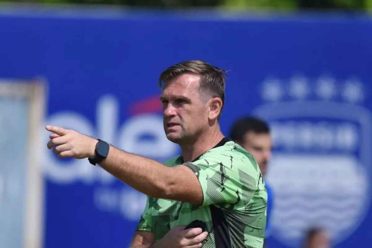 Persib Matangkan Skuad dan Rotasi Pemain untuk Piala Presiden
