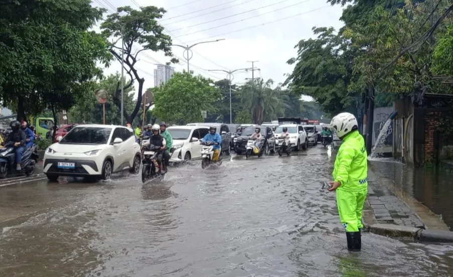 BMKG Keluarkan Peringatan Dini Hujan Lebat di Kalimantan Selatan 16-17 April 2026
