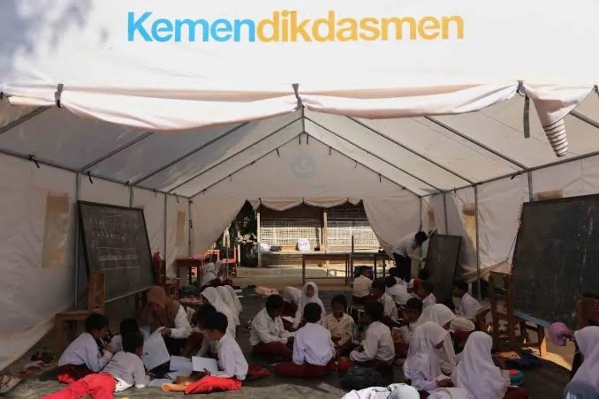 Mendikdasmen Perbarui Aturan Belajar Darurat Akibat Karhutla Kalimantan