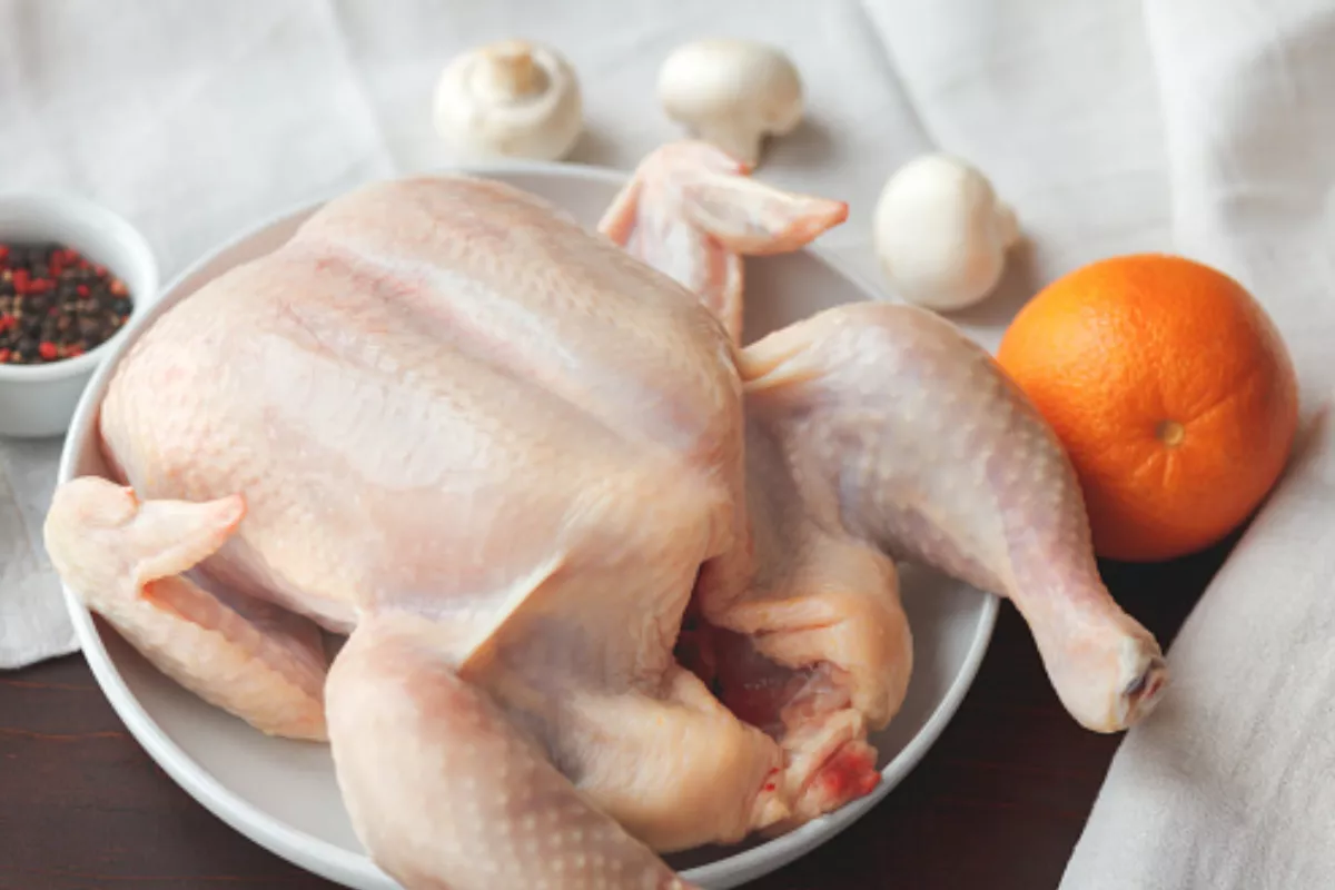 Harga Pangan Hari Ini, Daging Ayam Naik, Cabai Rawit Turun
