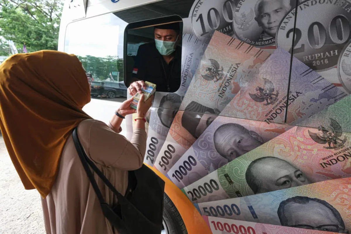 Nilai Tukar Rupiah Hari Ini Menguat Tipis Ditopang Harga Minyak Dunia