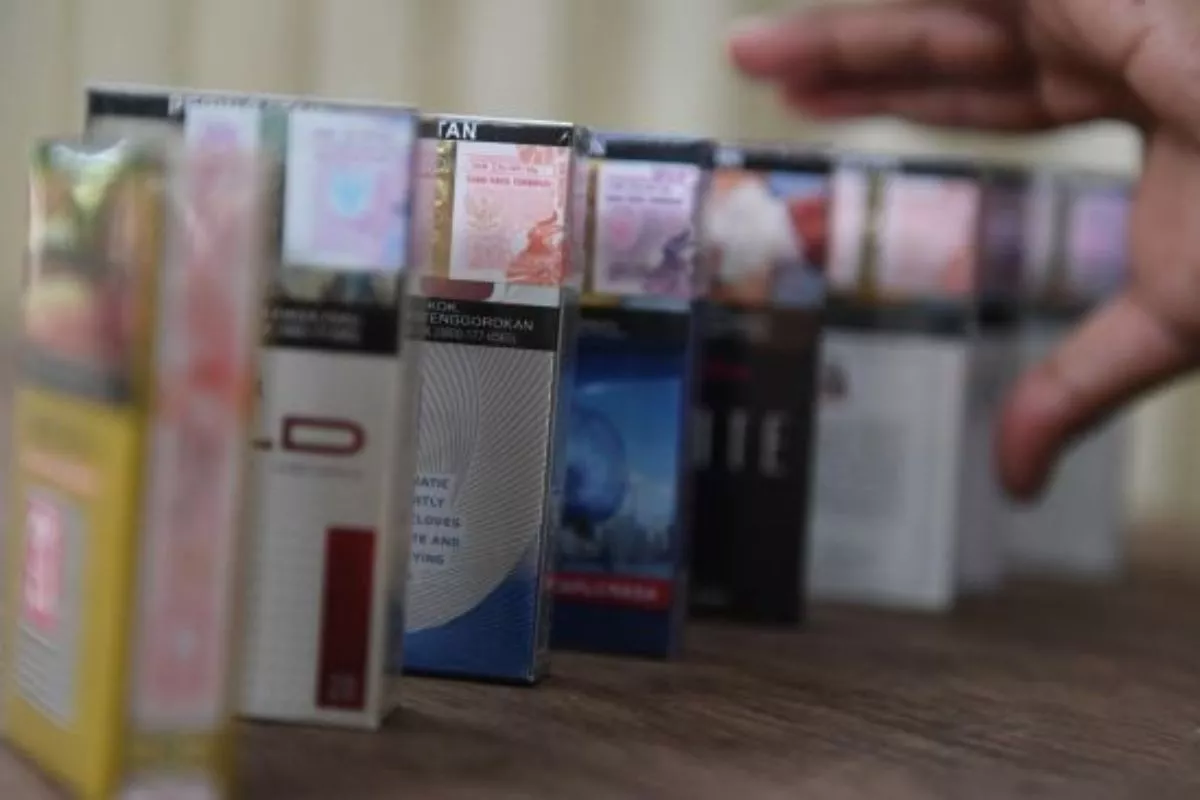 Kemasan Polos Rokok Dikhawatirkan Tekan Petani dan Industri