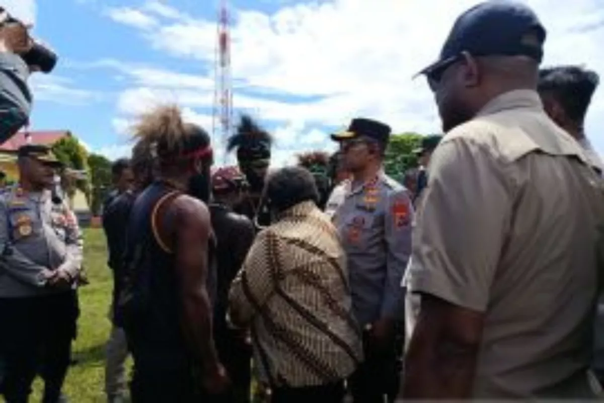 Wamendagri: Layanan Kesehatan Gratis Massal Permudah Warga Papua