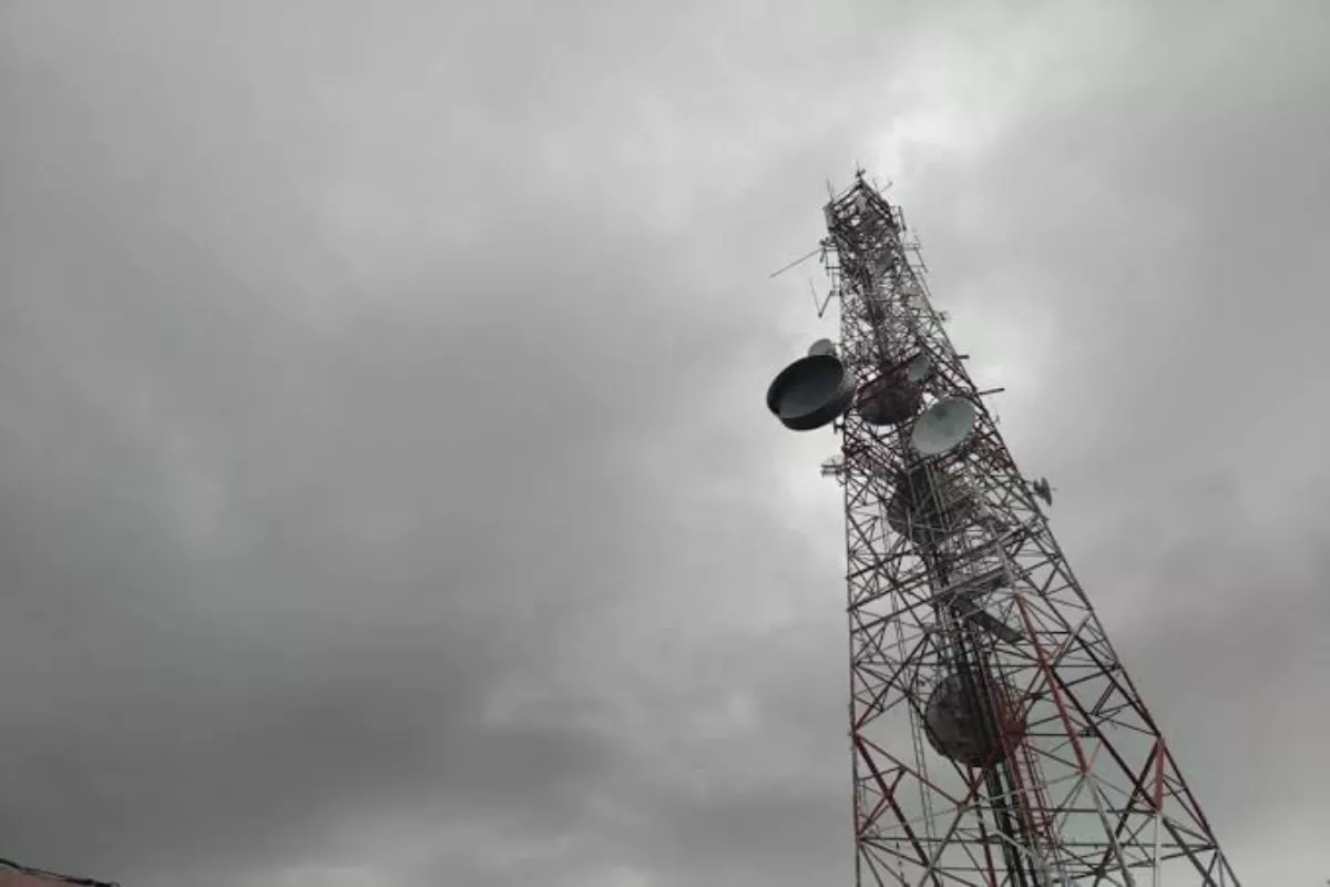 Spektrum 700 MHz Mendorong Prospek MTEL, TOWR, dan TBIG
