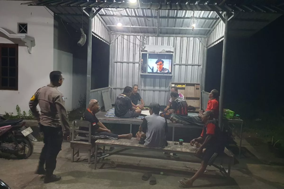 Tekan Kejahatan, Polsek Nguter Intensifkan Blue Light Patrol