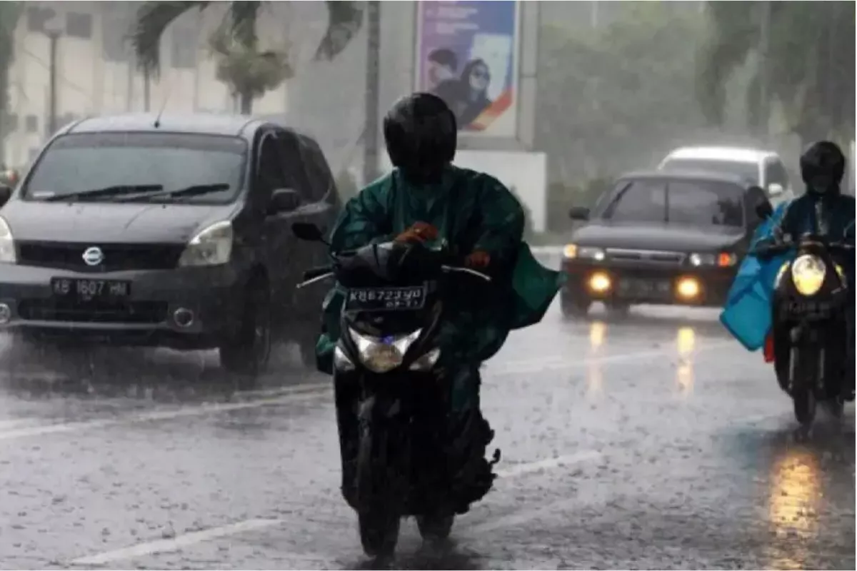 BMKG: Sejumlah Kota Berpotensi Hujan Ringan hingga Sedang Hari Ini