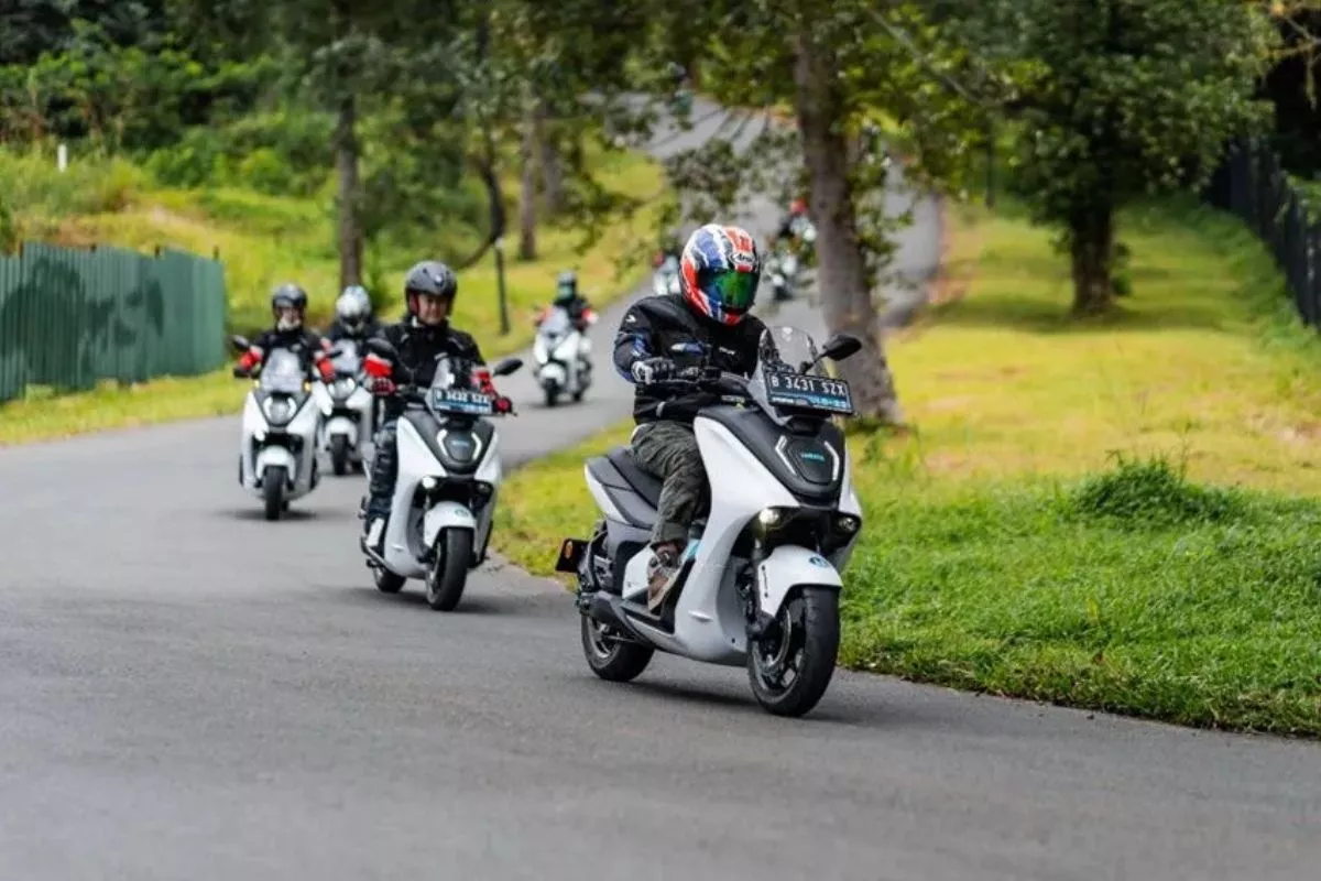 Yamaha Gandeng Ride Sharing Uji Coba Motor Listrik Swap Battery