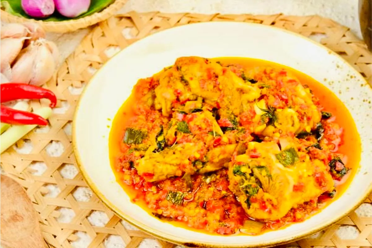 Resep Ayam Rica-rica Pedas Manis, Meresap dan Wangi Kemangi