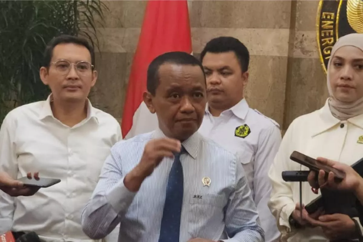 Bahlil Pastikan Harga Pertalite dan Solar Tidak Akan Naik