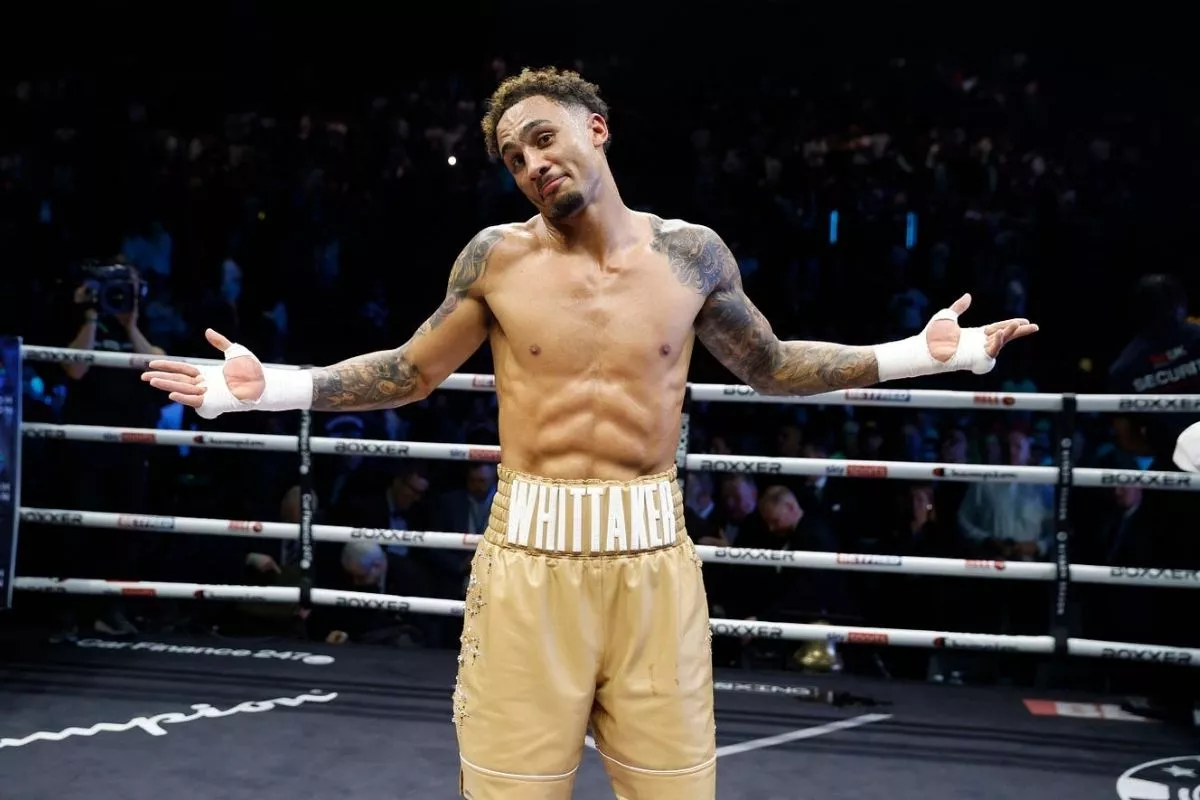 Ben Whittaker Pertahankan Sabuk Juara WBC Silver di Birmingham