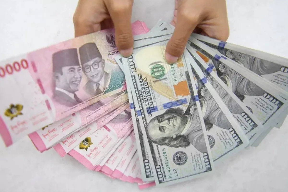 Rupiah Melemah ke Rp 18.029 per Dolar AS pada Pembukaan Pasar Spot