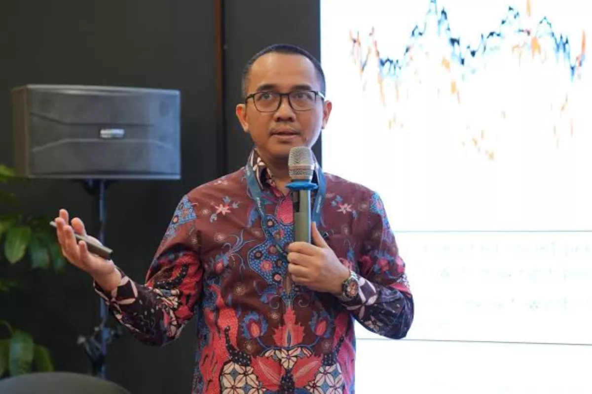 Analis Sebut Transisi Bank Indonesia Tingkatkan Sikap Defensif Pasar
