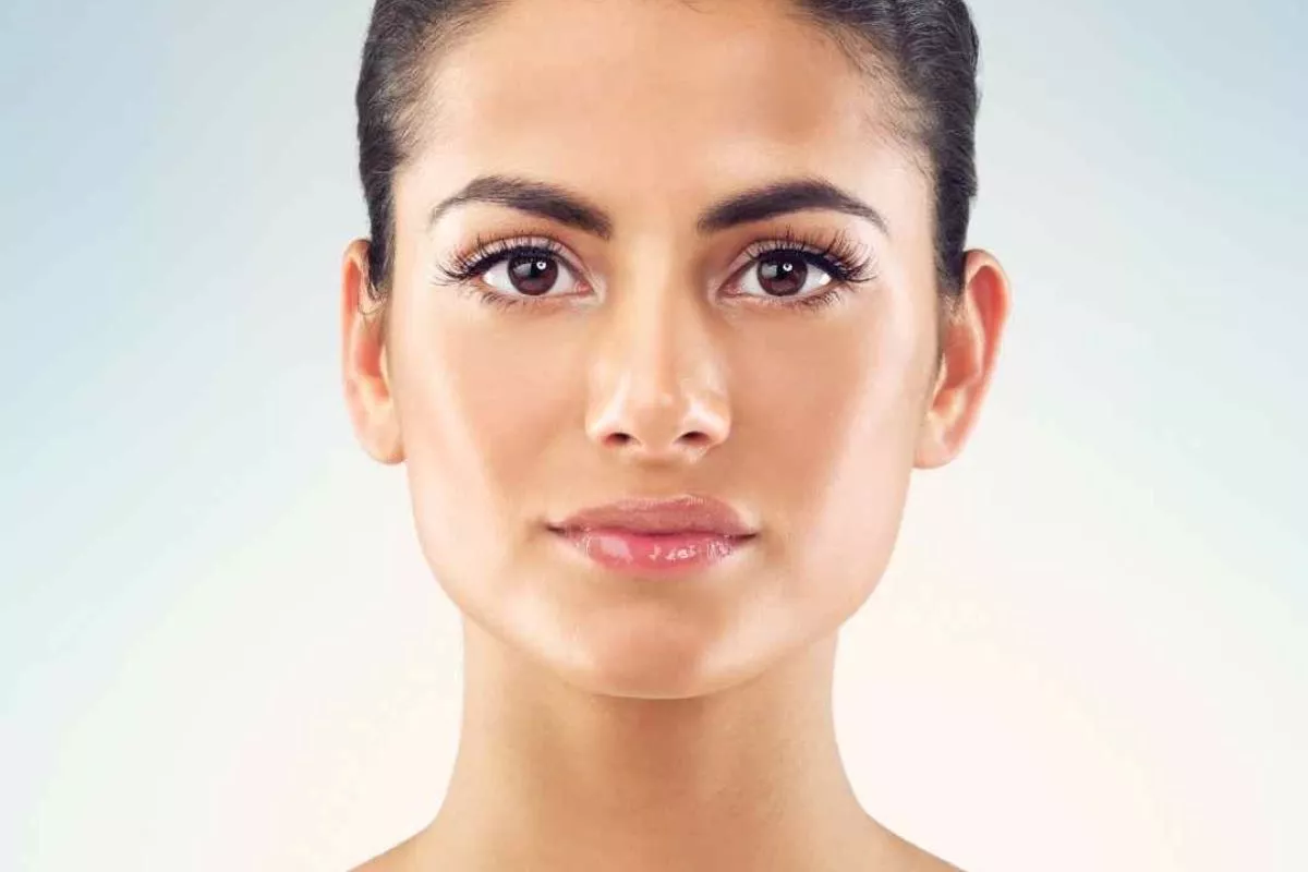 Cara Tepat Pilih Warna Baju Serta Kosmetik Bagi Pemilik Olive Skin