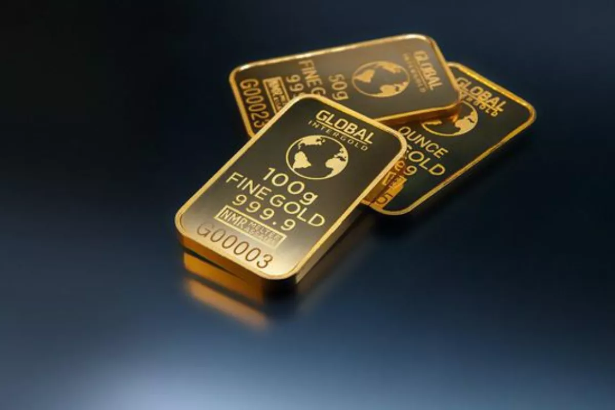 Harga Emas Global Berisiko Merosot ke Bawah USD 3.900, Cek Proyeksinya