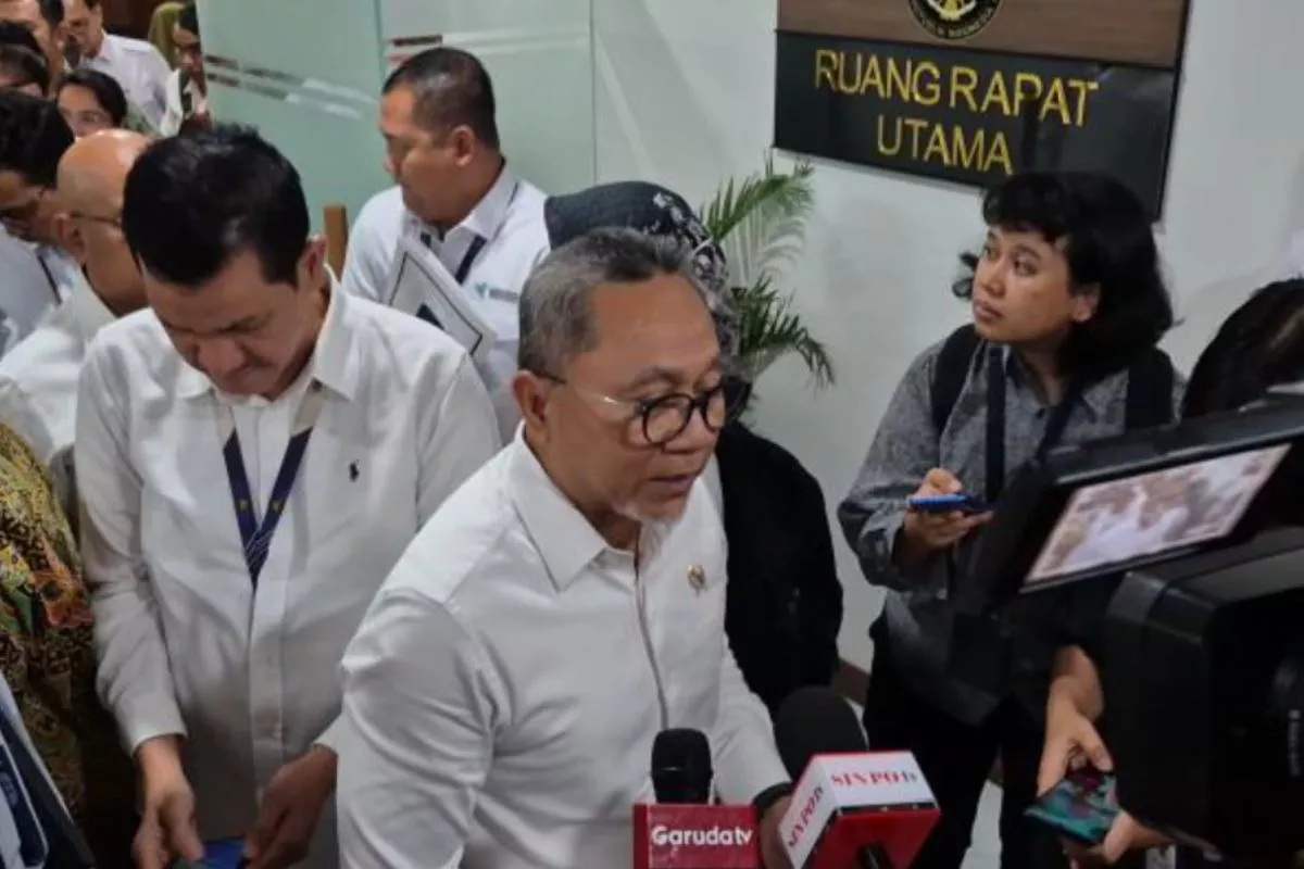 Menko Pangan Tekankan Metode Stick and Carrot untuk Kelola Sampah