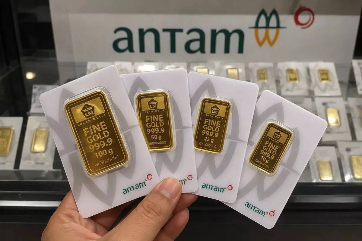 Harga Emas Antam Naik Rp1.000 Jadi Rp2.593.000 per Gram Pada Rabu