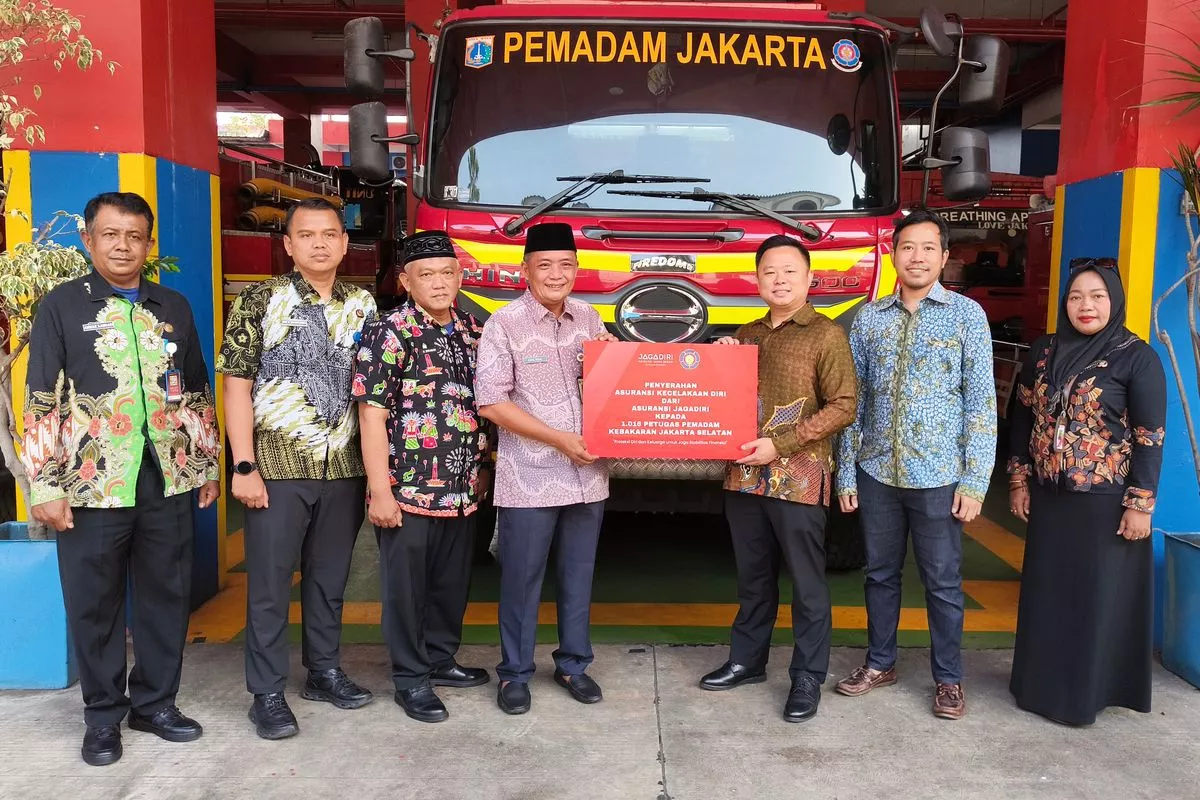 Ribuan Personel Pemadam Kebakaran Jakarta Selatan Raih Asuransi Gratis