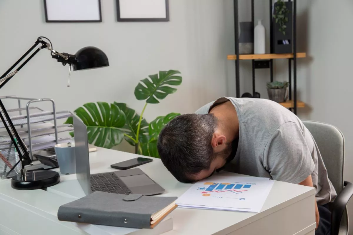 Cara Mengatasi Reading Slump Agar Semangat Membaca Kembali