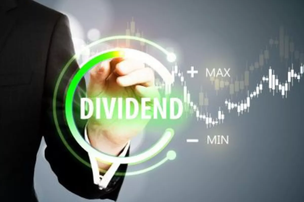 9 Saham Masuk Cum Dividen Hari Ini CTBN dan MPMX Kasih Nilai Terbesar