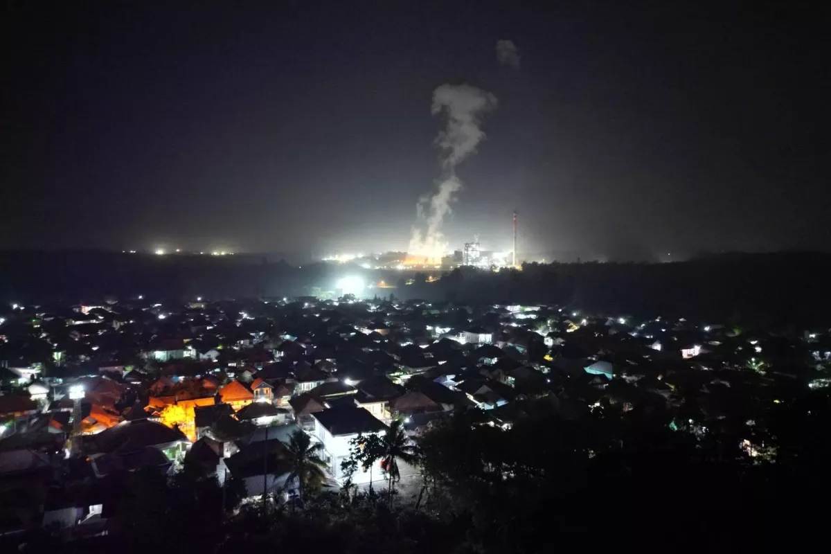 Koalisi Desak Desentralisasi Energi Bersih Imbas Blackout Sumatera