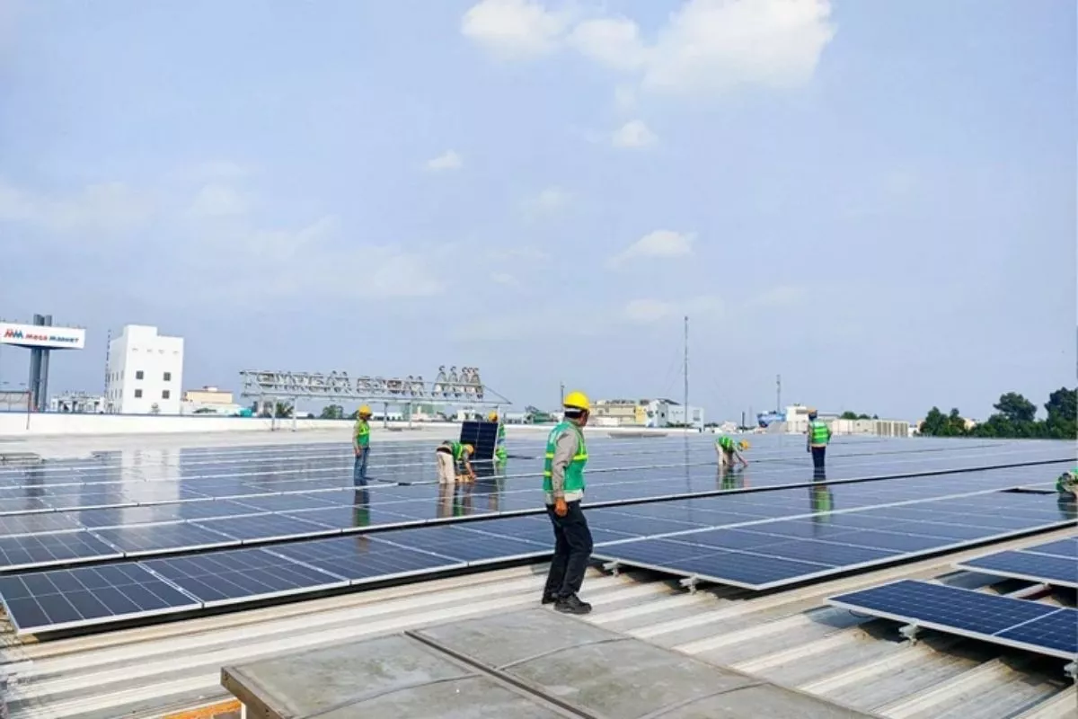 Perluas Tenaga Surya Atap, Vietnam Butuh Fasilitas Kredit Hijau