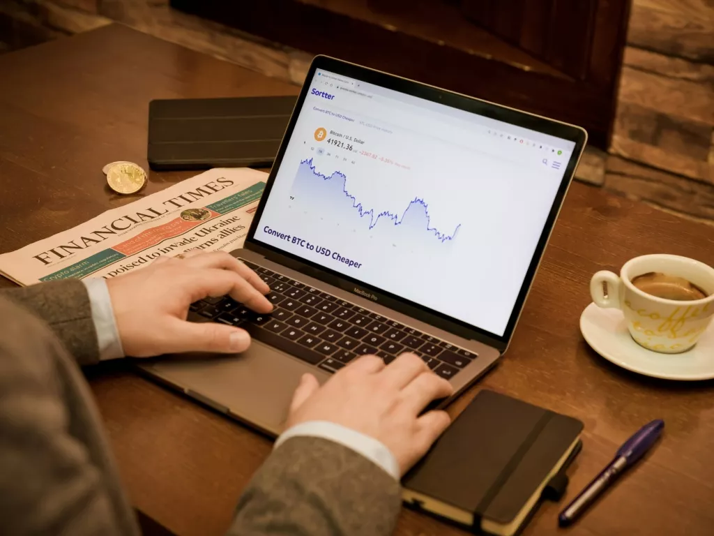 Strategi Cerdas Investasi Gaji UMR Agar Masa Depan Terjamin