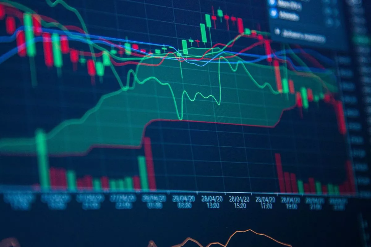 IHSG Dibuka Menguat 0,49 Persen ke 6.160, Saham CUAN, BRPT dan DEWA Melaju