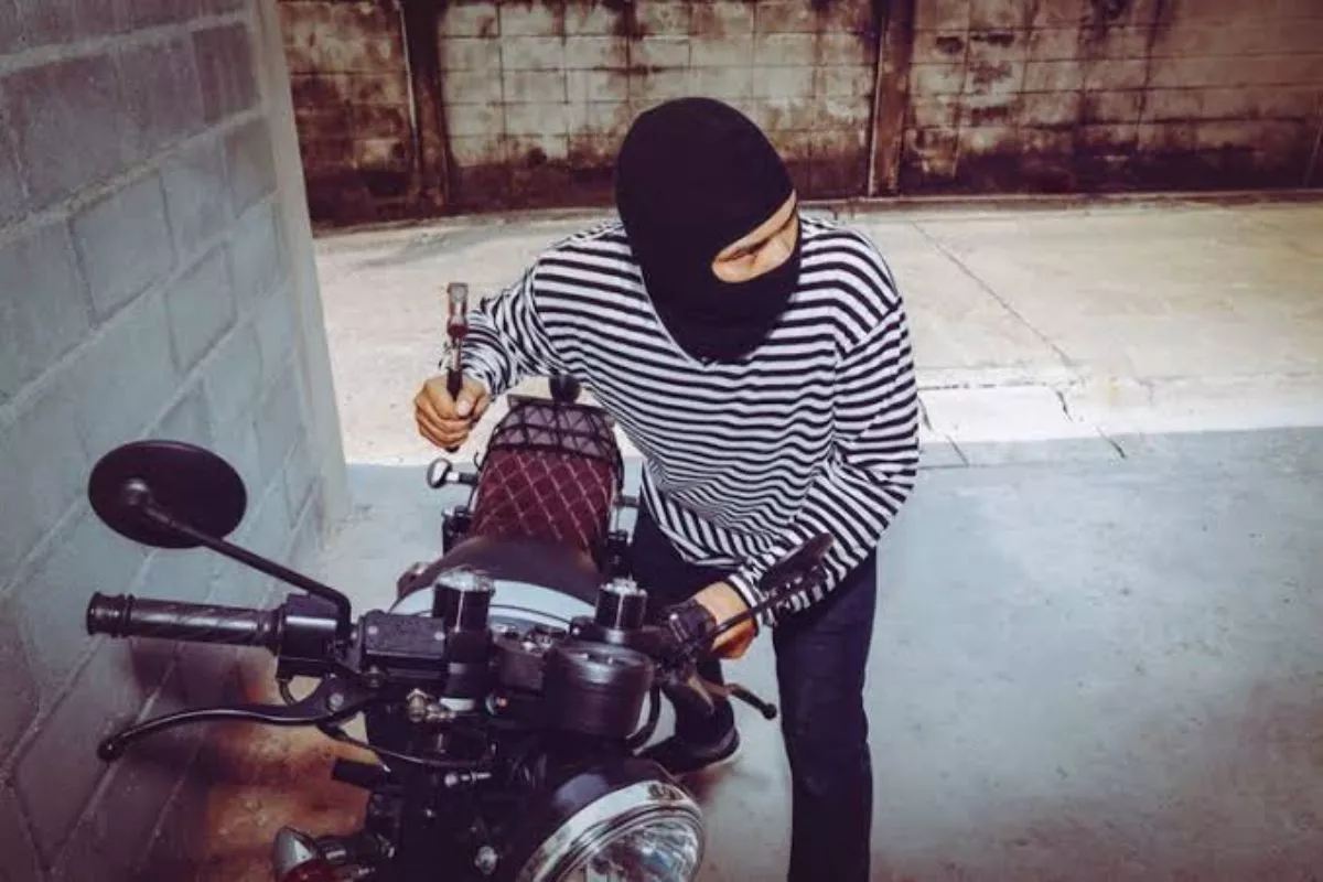Seorang Mahasiswa Ditangkap Polisi Usai Curi Motor di Denpasar