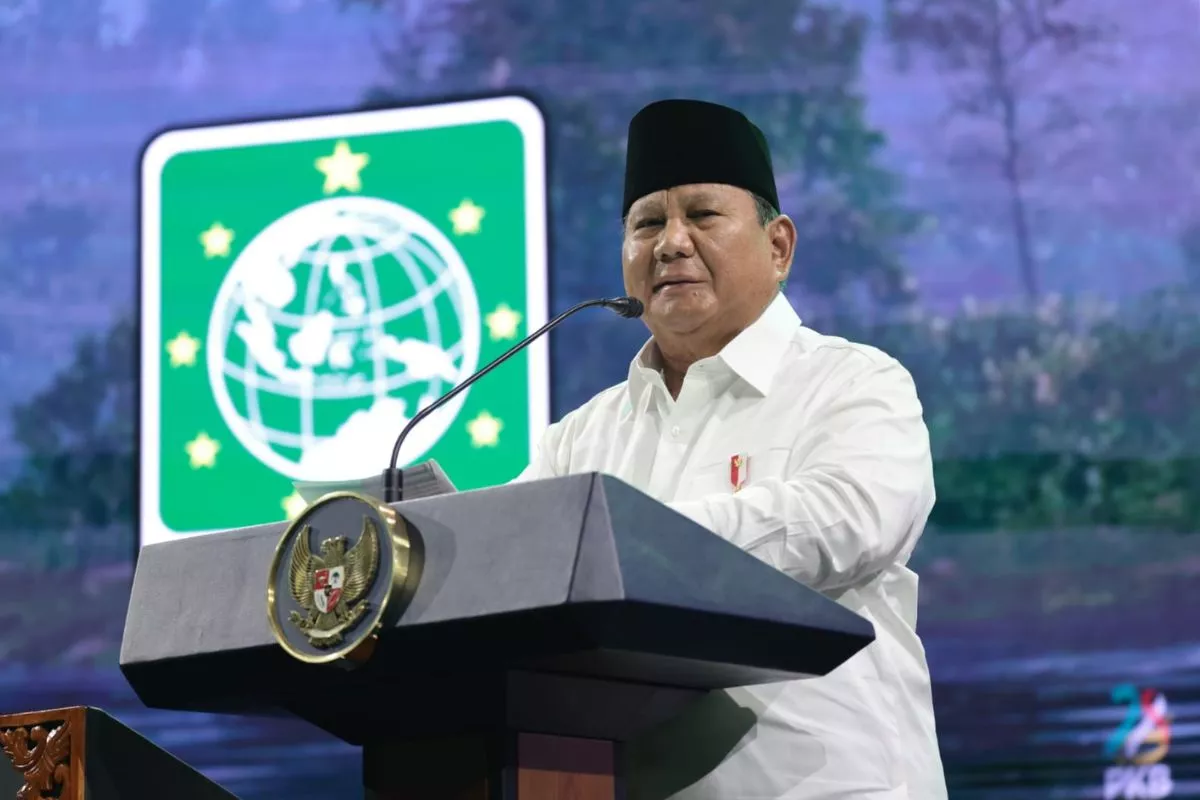 Prabowo Tegaskan Politik Luar Negeri RI Bertetangga Baik & Palestina