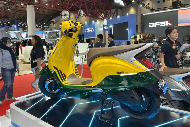 Motor Listrik Indomobil QT Harga 15 Juta Siap Tantang Dominasi Matic