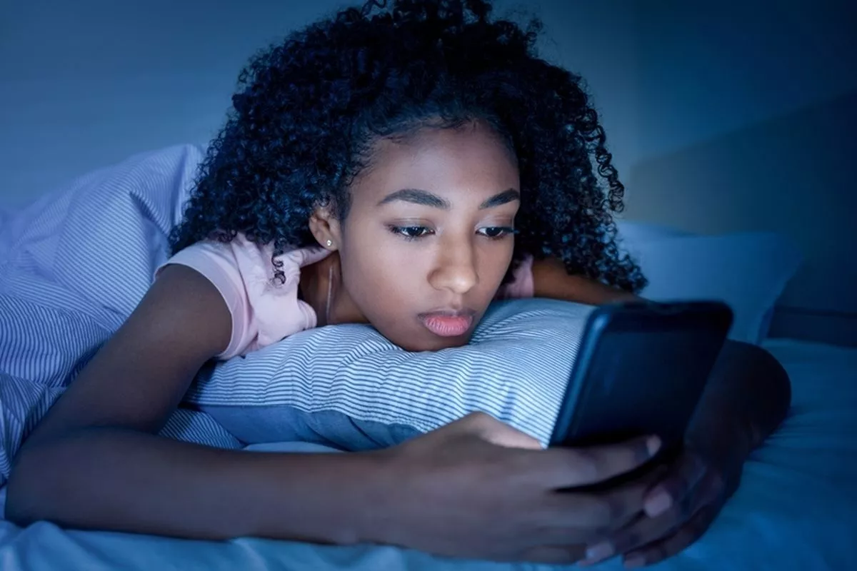 Cara Mencegah Insomnia Usia Muda Agar Tidur Lebih Nyenyak