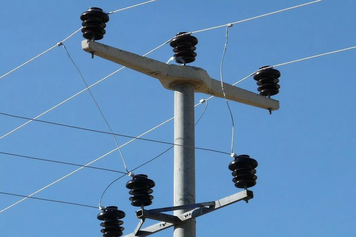 PLN UP3 Tahuna Imbau Pengaduan Gangguan Lewat Aplikasi PLN Mobile