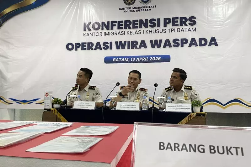 Imigrasi Periksa Kasus Dugaan Pungli WNA di Batam dan Kepri